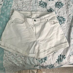 H&M White Jean Shorts Casual Summer Style